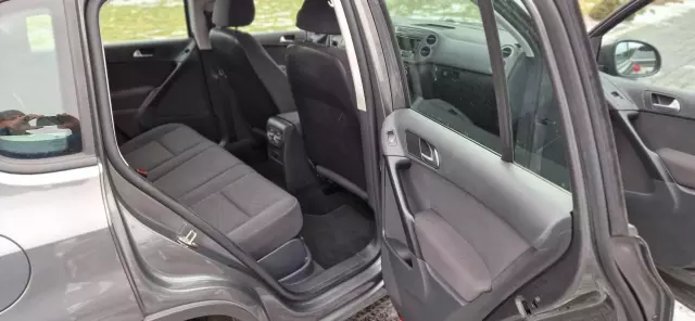 VOLKSWAGEN Tiguan Sport & Style