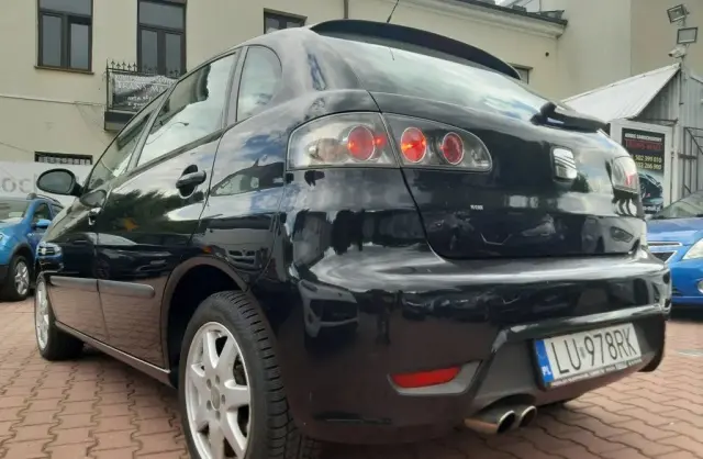 SEAT Ibiza 