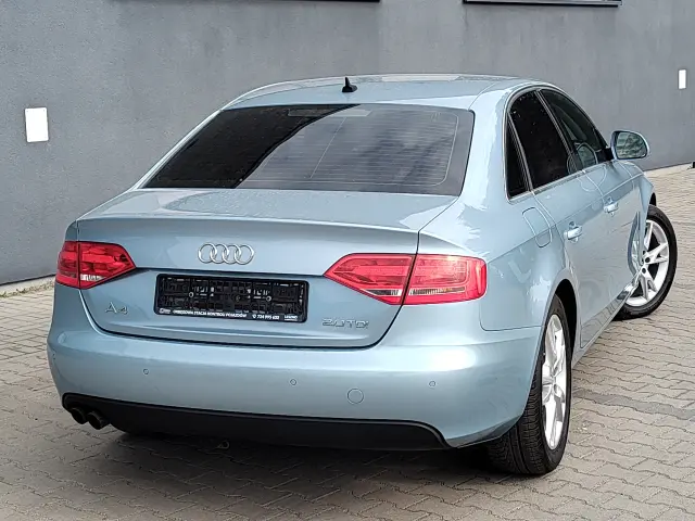 AUDI A4 A4