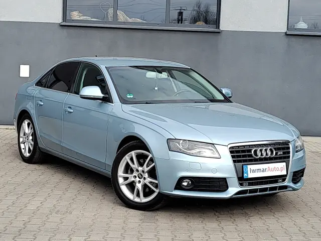 AUDI A4 A4