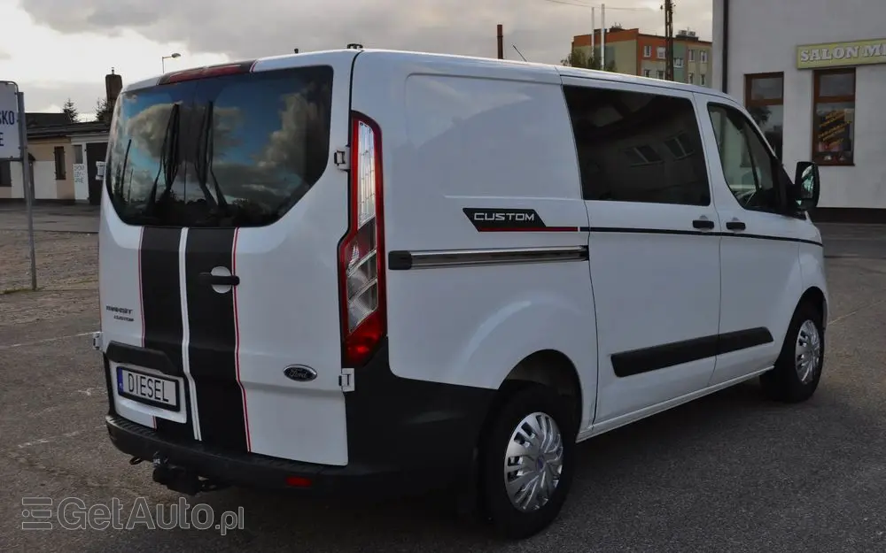 FORD TRANSIT CUSTOM 