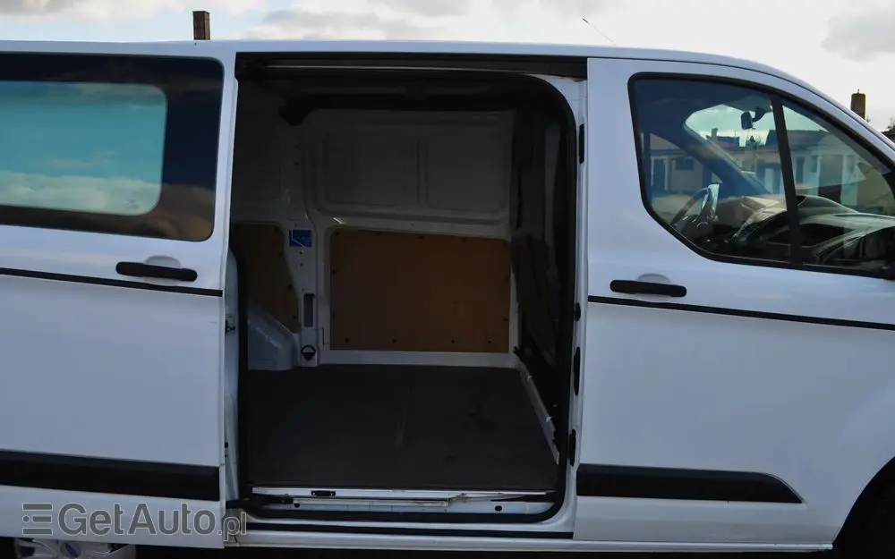 FORD TRANSIT CUSTOM 