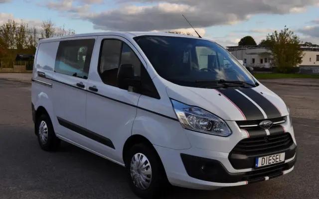 FORD TRANSIT CUSTOM 