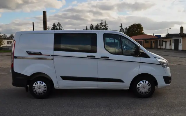 FORD TRANSIT CUSTOM 