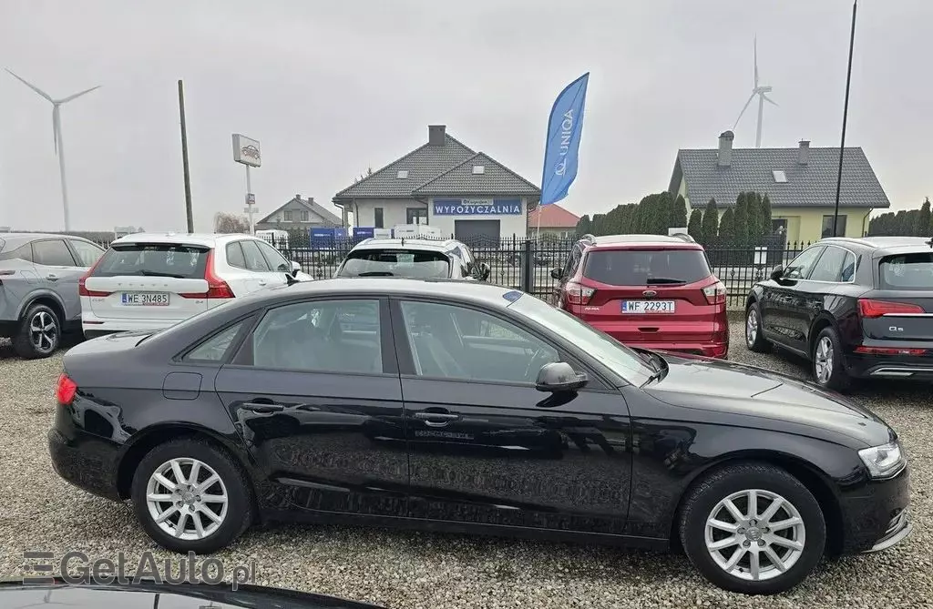 AUDI A4 