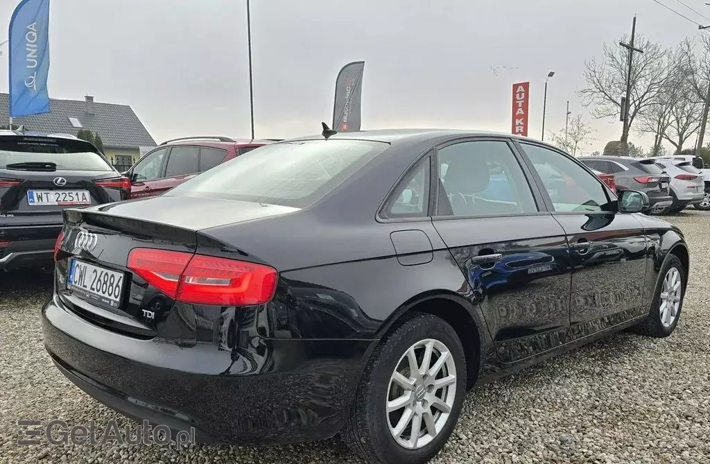 AUDI A4 