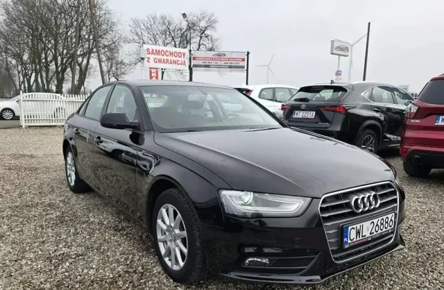 AUDI A4 