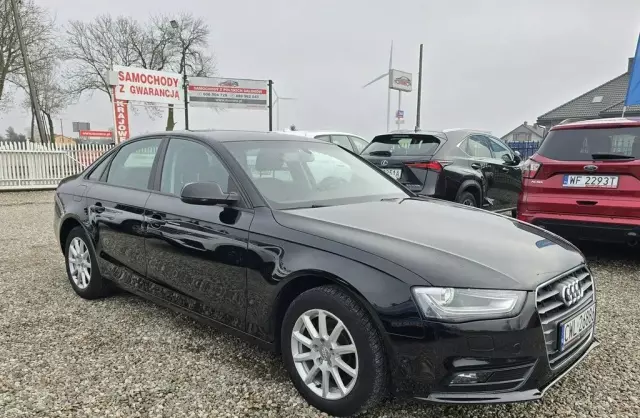 AUDI A4 