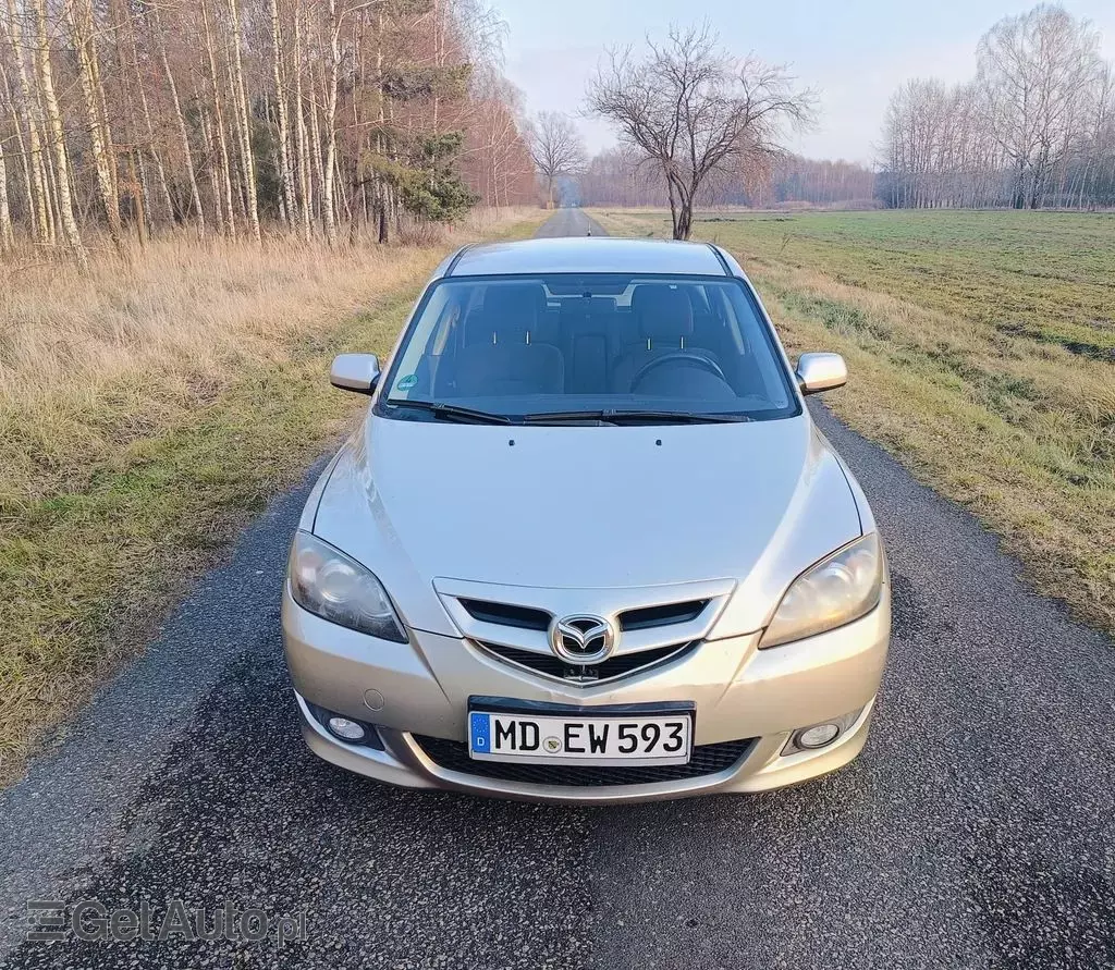 MAZDA 3 1.6i (105 KM)