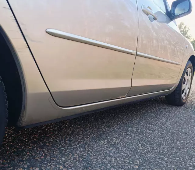 MAZDA 3 1.6i (105 KM)