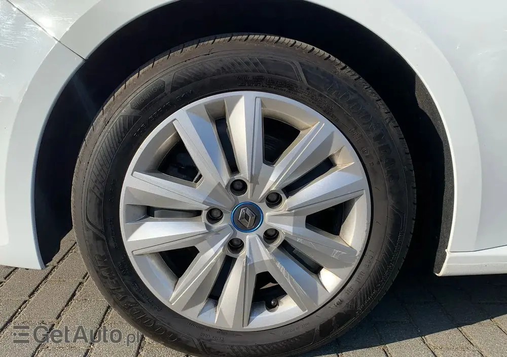 RENAULT Megane E-TECH Plug-in 160 ZEN