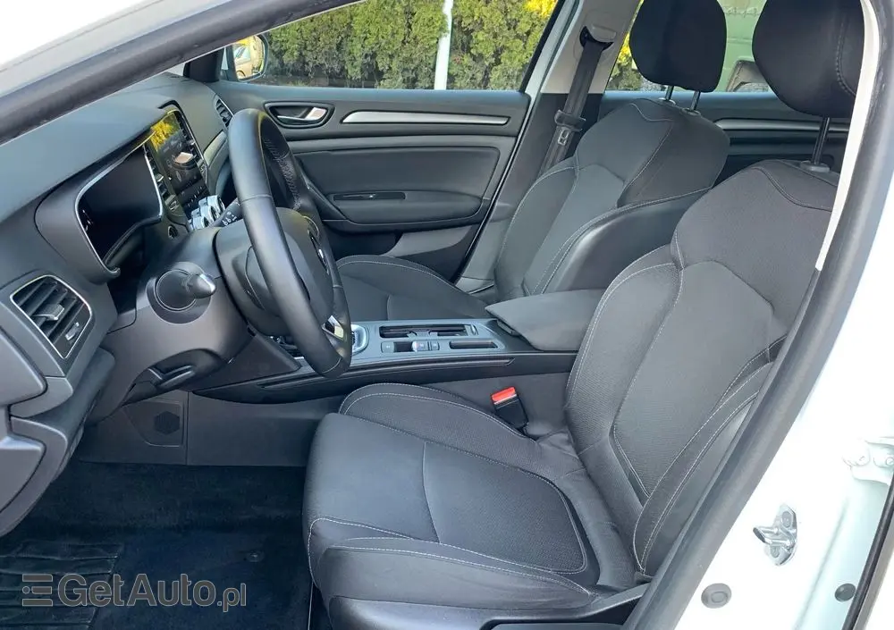 RENAULT Megane E-TECH Plug-in 160 ZEN