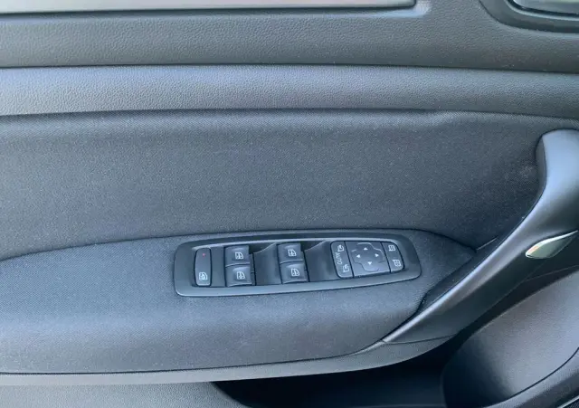 RENAULT Megane E-TECH Plug-in 160 ZEN