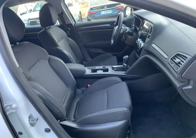 RENAULT Megane E-TECH Plug-in 160 ZEN