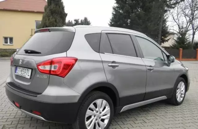 SUZUKI Sx4 S-cross 