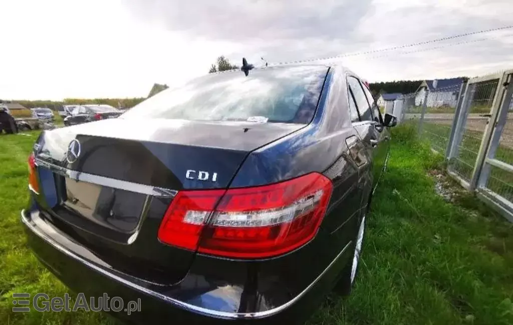 MERCEDES-BENZ Klasa E 