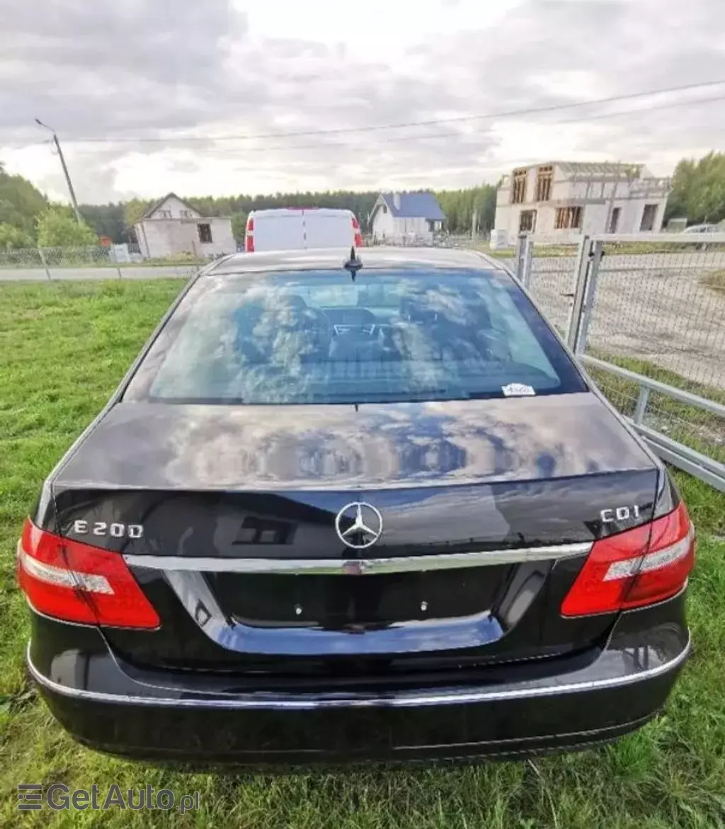 MERCEDES-BENZ Klasa E 