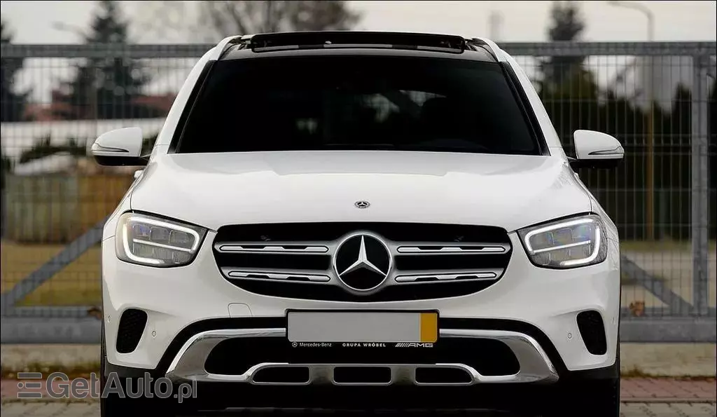 MERCEDES-BENZ GLC 
