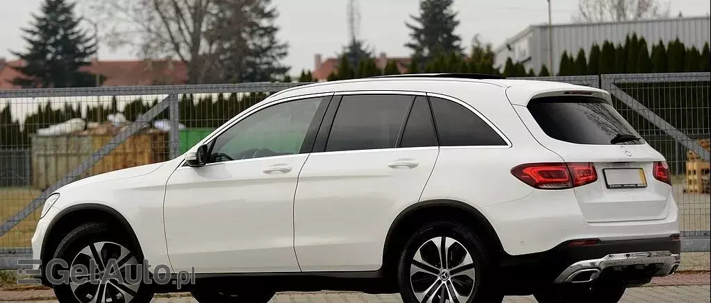 MERCEDES-BENZ GLC 