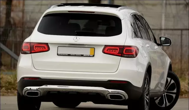MERCEDES-BENZ GLC 