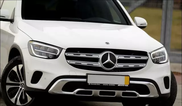 MERCEDES-BENZ GLC 