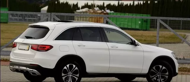 MERCEDES-BENZ GLC 