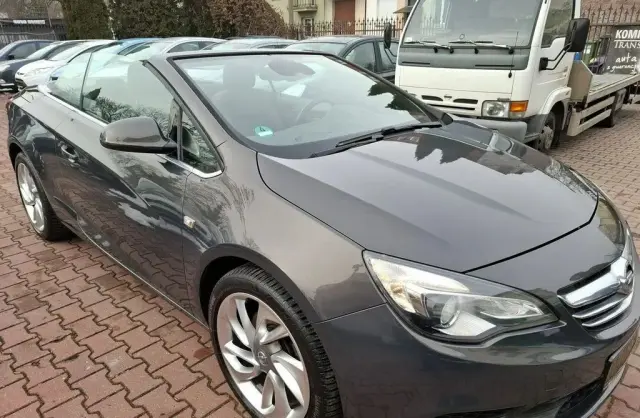 OPEL Cascada 