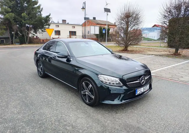 MERCEDES-BENZ Klasa C 180 d 9G-TRONIC