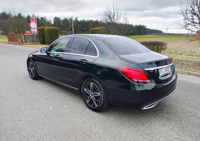 MERCEDES-BENZ Klasa C 180 d 9G-TRONIC