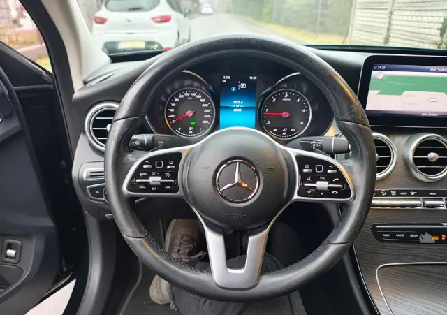MERCEDES-BENZ Klasa C 180 d 9G-TRONIC