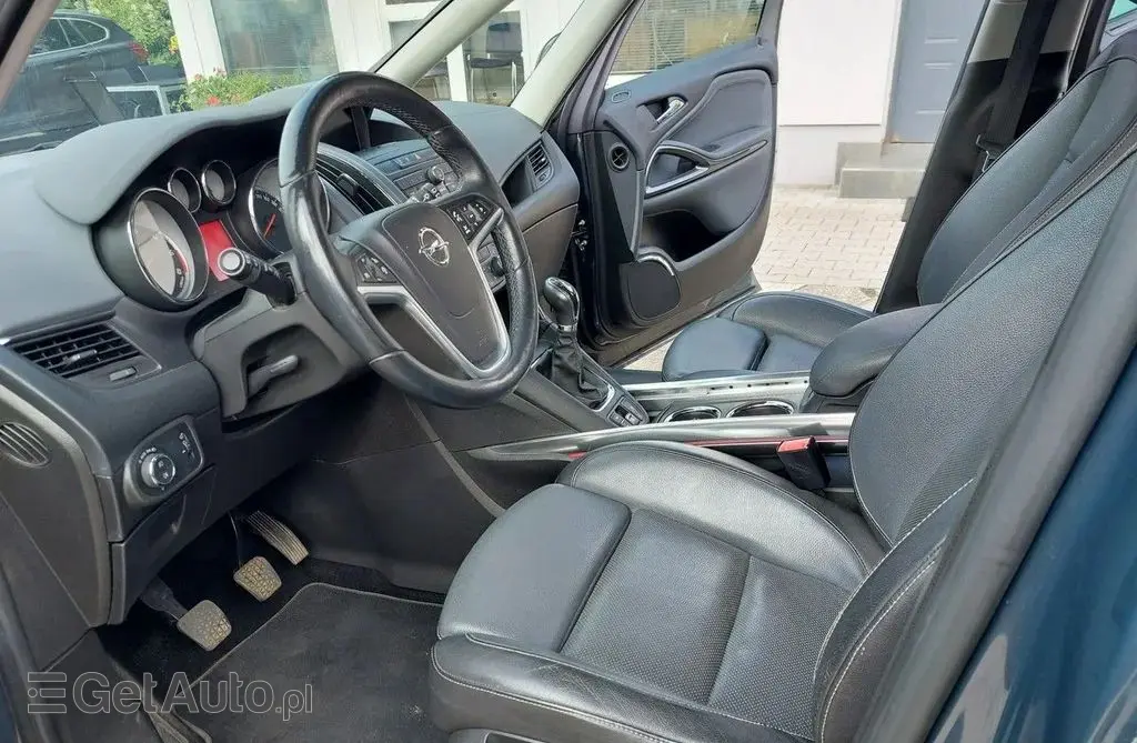 OPEL Zafira 
