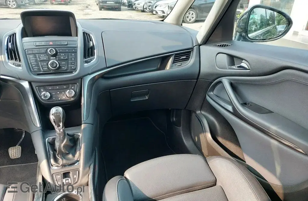 OPEL Zafira 