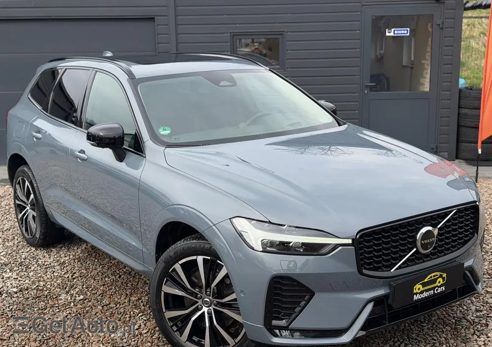 VOLVO XC 60 B5 B AWD Ultimate Dark