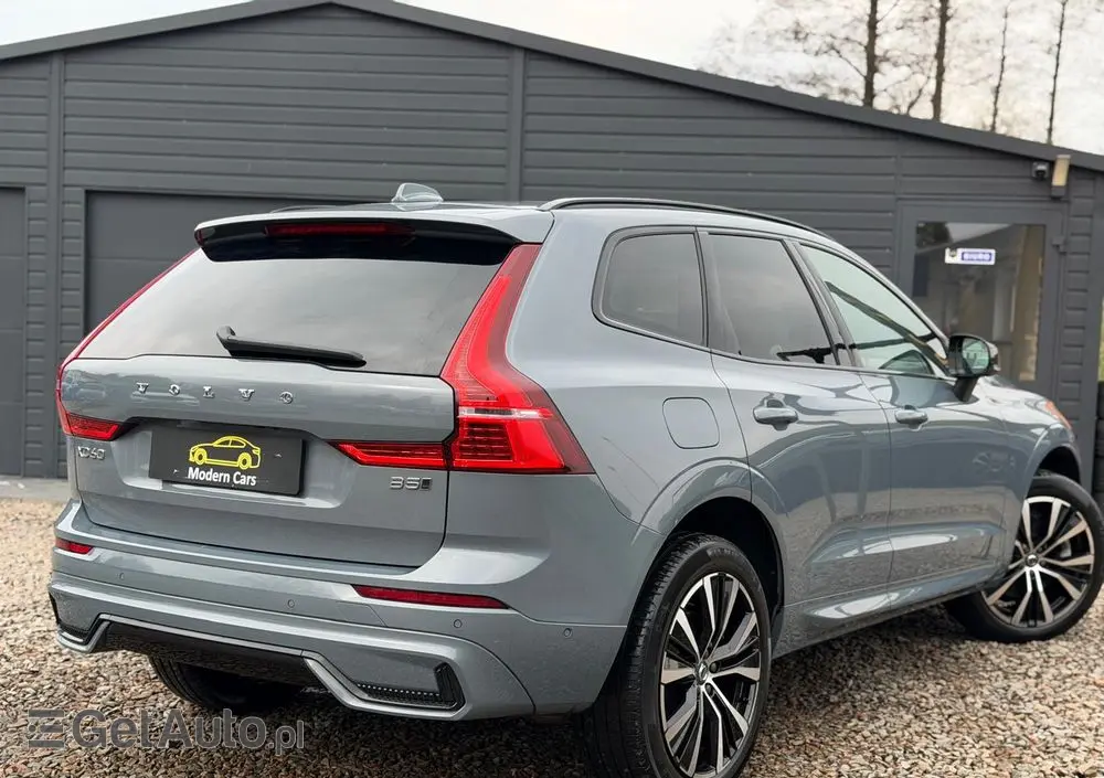 VOLVO XC 60 B5 B AWD Ultimate Dark