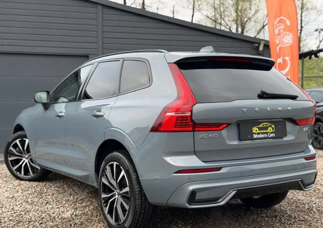 VOLVO XC 60 B5 B AWD Ultimate Dark