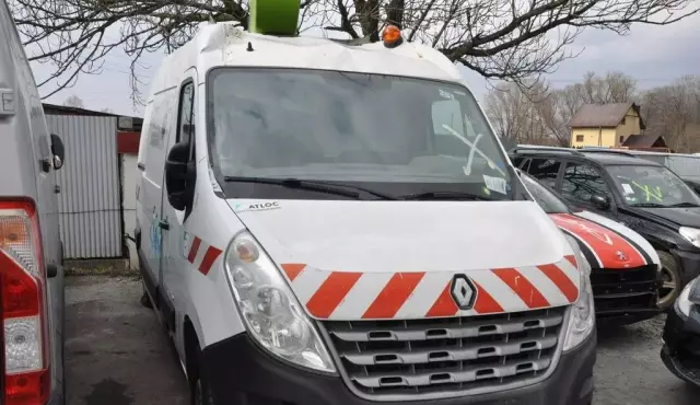 RENAULT Master 