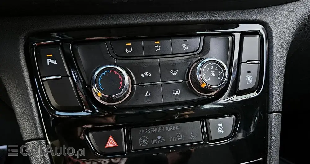 OPEL Mokka X 1.4 (ecoFLEX) ECOTEC Start/Stop Color Innovation