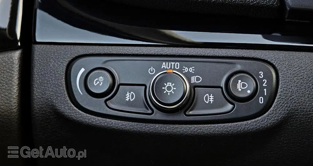 OPEL Mokka X 1.4 (ecoFLEX) ECOTEC Start/Stop Color Innovation