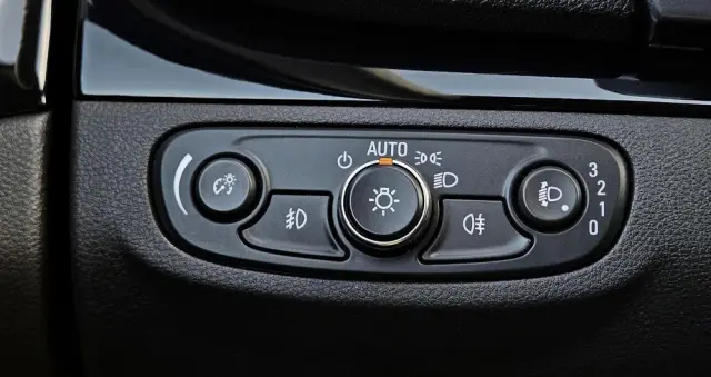 OPEL Mokka X 1.4 (ecoFLEX) ECOTEC Start/Stop Color Innovation