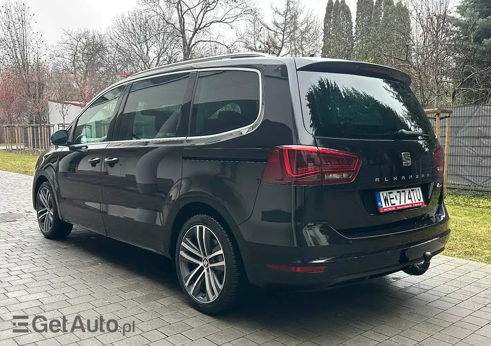 SEAT Alhambra 2.0 TSI FR-Line DSG