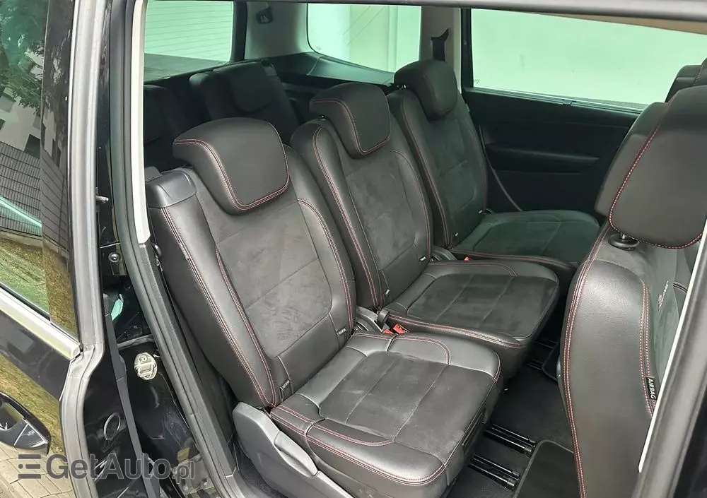 SEAT Alhambra 2.0 TSI FR-Line DSG