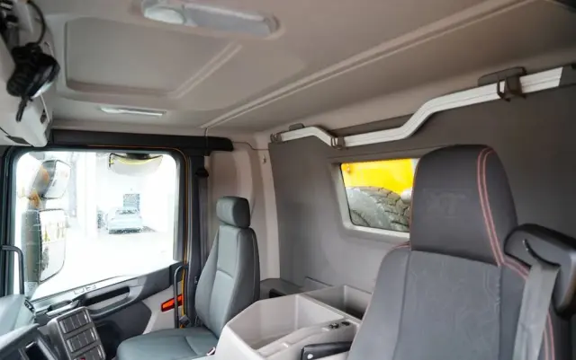 SCANIA P 450 XT  / 8x6 / WYWROTKA TYLNOZSYPOWA / OPTICRUISE / OPONY 100% /  EURO 6 