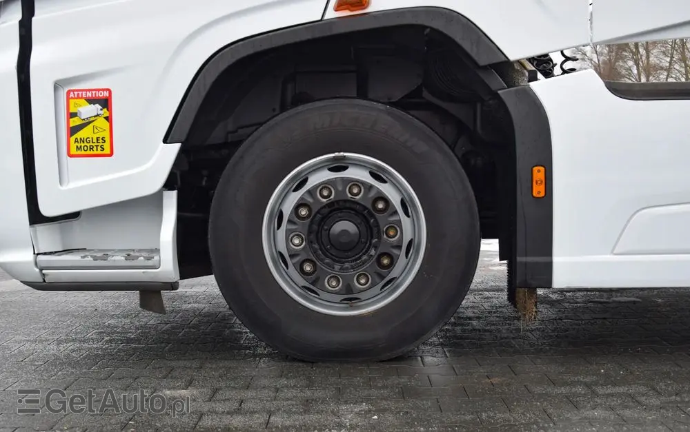 FORD F-MAX 500 / RETARDER / KLIMATYZACJA POSTOJOWA / ACC / NAWIGACJA / KLIMA / LEDY / 2 ZBIORNIKI / FULL SPILERY / 2023 / NISKI PRZEBIEG / FULL OPCJA / GWARANCJA PRODUCENTA / SERWISOWANY / SPROWADZONY 