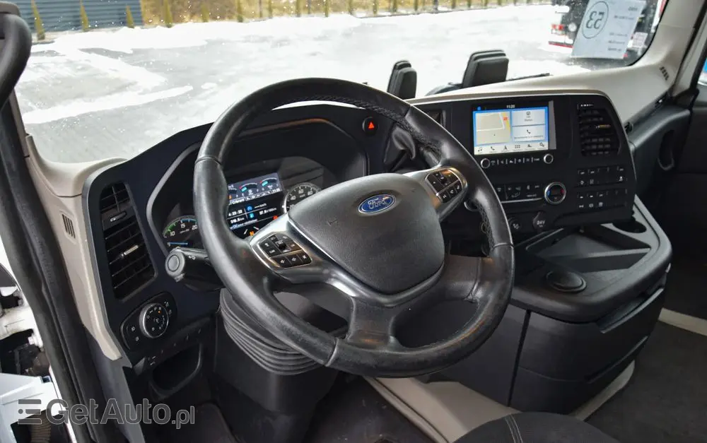 FORD F-MAX 500 / RETARDER / KLIMATYZACJA POSTOJOWA / ACC / NAWIGACJA / KLIMA / LEDY / 2 ZBIORNIKI / FULL SPILERY / 2023 / NISKI PRZEBIEG / FULL OPCJA / GWARANCJA PRODUCENTA / SERWISOWANY / SPROWADZONY 