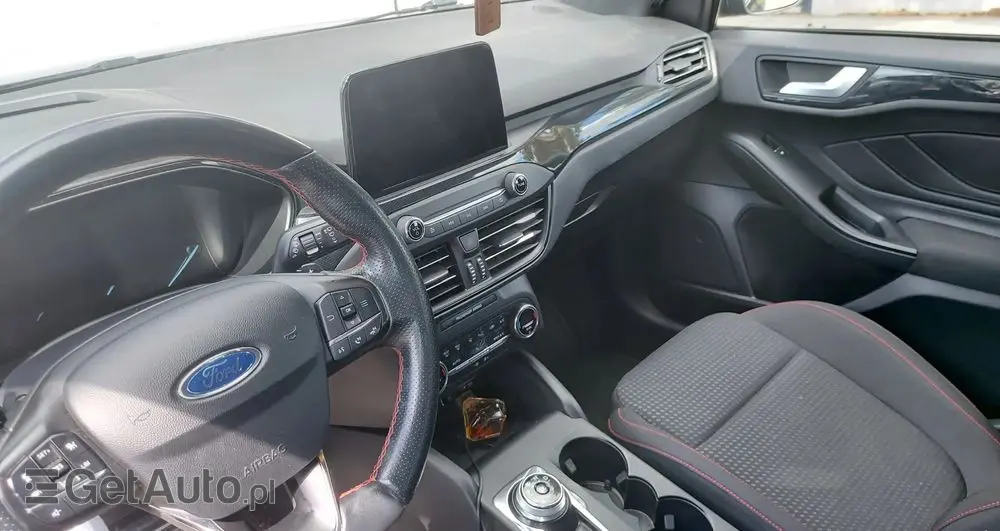 FORD Focus SW 1.0 EcoBoost ST-Line ASS PowerShift