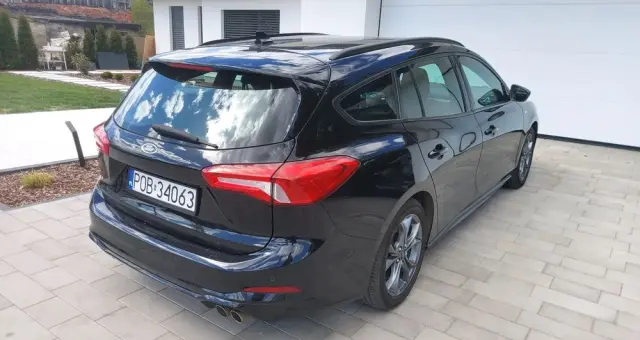 FORD Focus SW 1.0 EcoBoost ST-Line ASS PowerShift