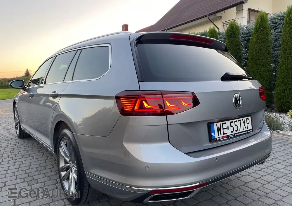 VOLKSWAGEN Passat 2.0 TDI 4Mot Elegance DSG