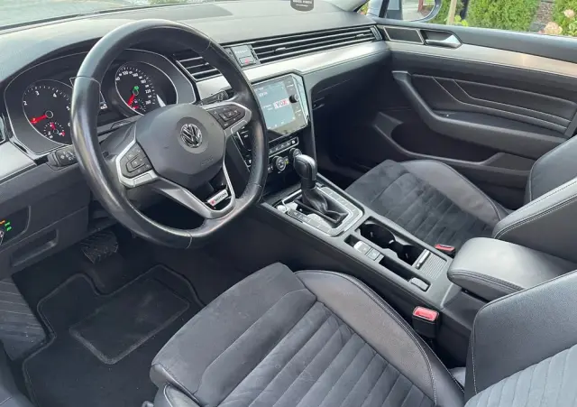 VOLKSWAGEN Passat 2.0 TDI 4Mot Elegance DSG