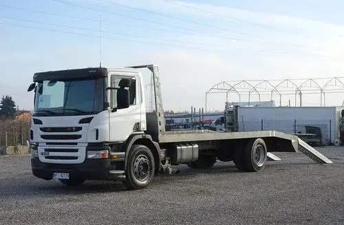 SCANIA P 