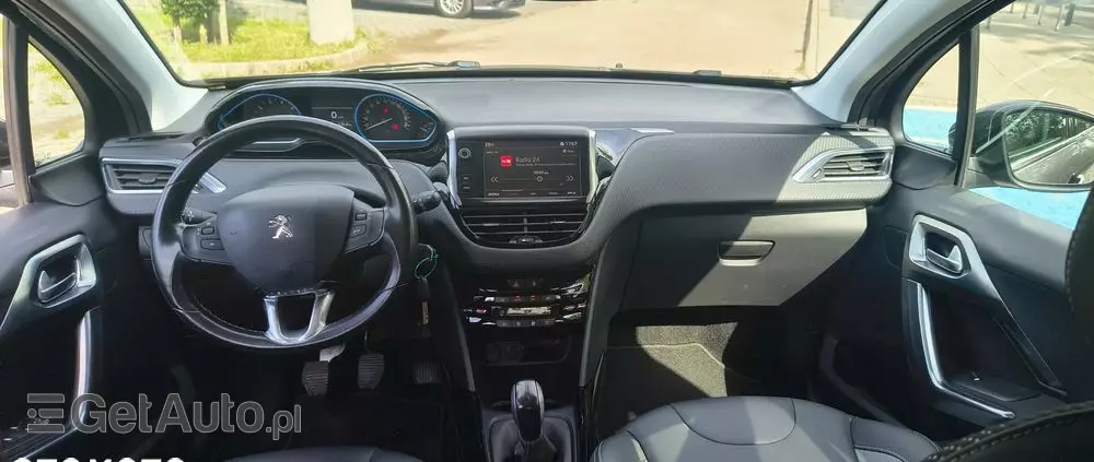 PEUGEOT 2008 1.2 Pure Tech Allure S&S